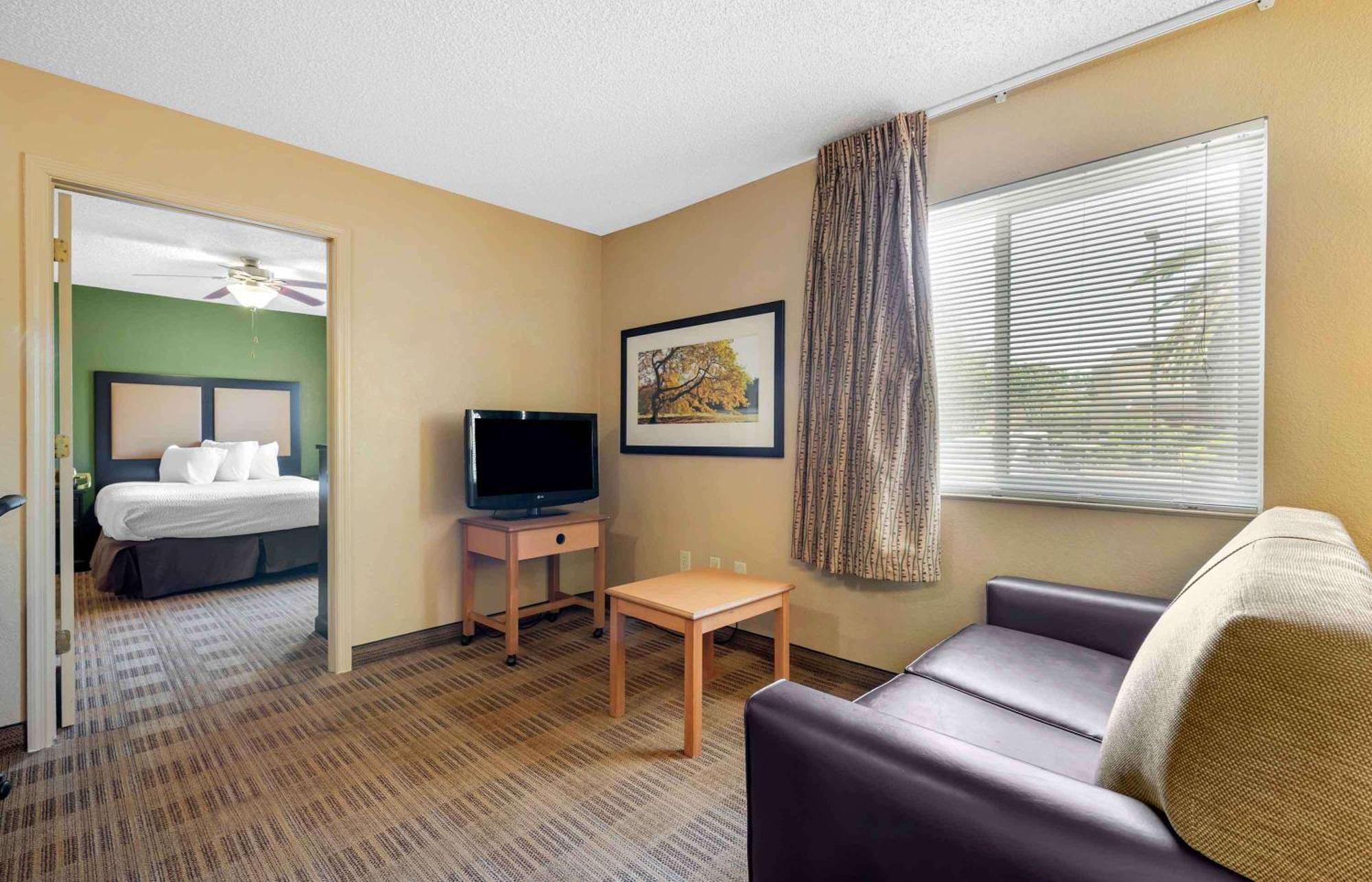 Extended Stay America Select Suites - Jacksonville Salisbury Rd Southpoint Dış mekan fotoğraf