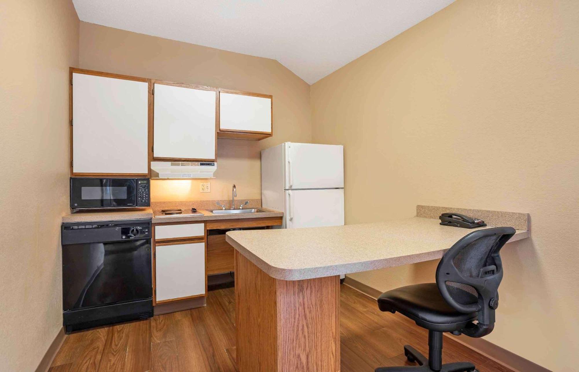 Extended Stay America Select Suites - Jacksonville Salisbury Rd Southpoint Dış mekan fotoğraf